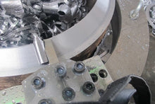 Load image into Gallery viewer, Pneumatic Pipe Cold Cutting And Beveling Machine 1-3"