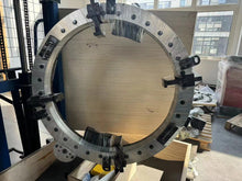 Load image into Gallery viewer, Pneumatic Pipe Cold Cutting And Beveling Machine 30-36"
