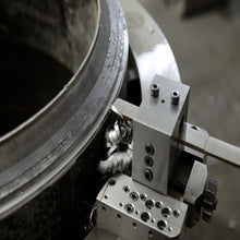 Load image into Gallery viewer, Pneumatic Pipe Cold Cutting And Beveling Machine 1-3"